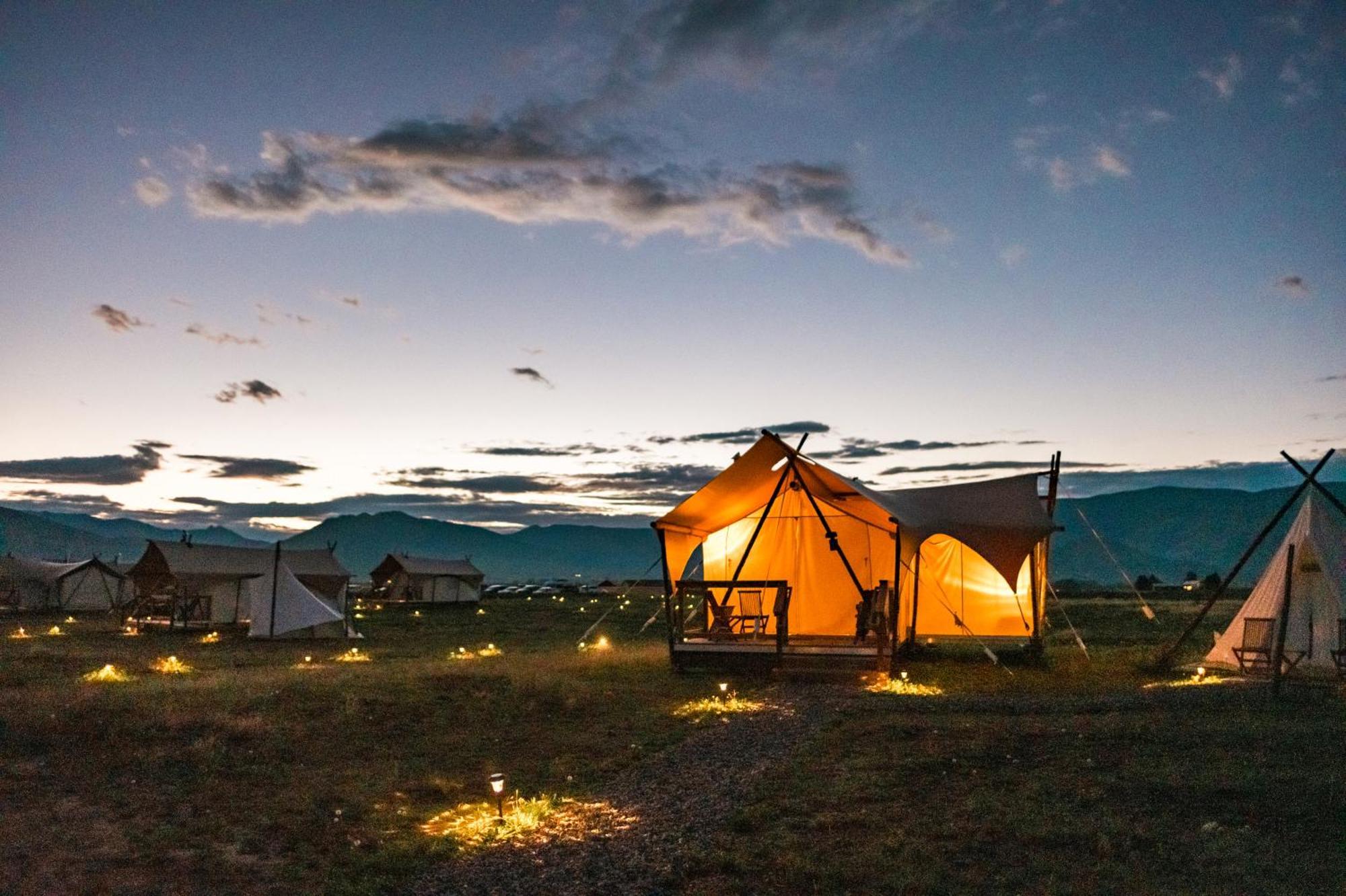 Under Canvas North Yellowstone - Paradise Valley Livingston Esterno foto