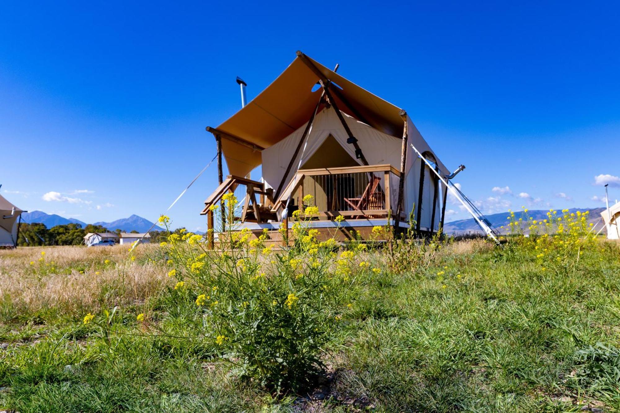 Under Canvas North Yellowstone - Paradise Valley Livingston Esterno foto