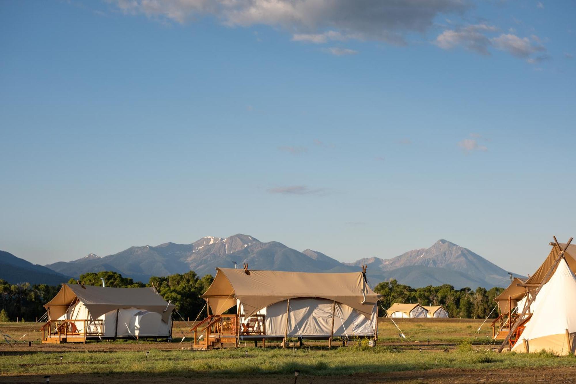 Under Canvas North Yellowstone - Paradise Valley Livingston Esterno foto